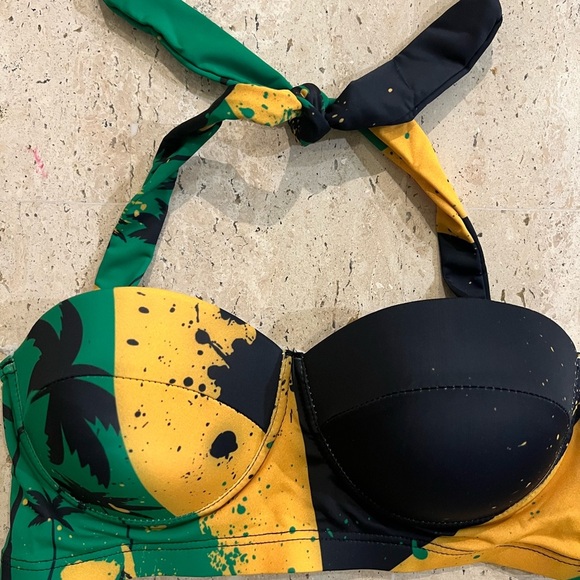 Salabomia  2Piece Women Bikini Set Halter Top, High Waist Tummy Control Swimsuit - Picture 6 of 8